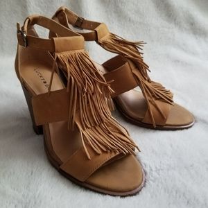 LUCKY BRAND Leesha Leather Fringe Strap Block Heel Sandal Brown Sugar Si…